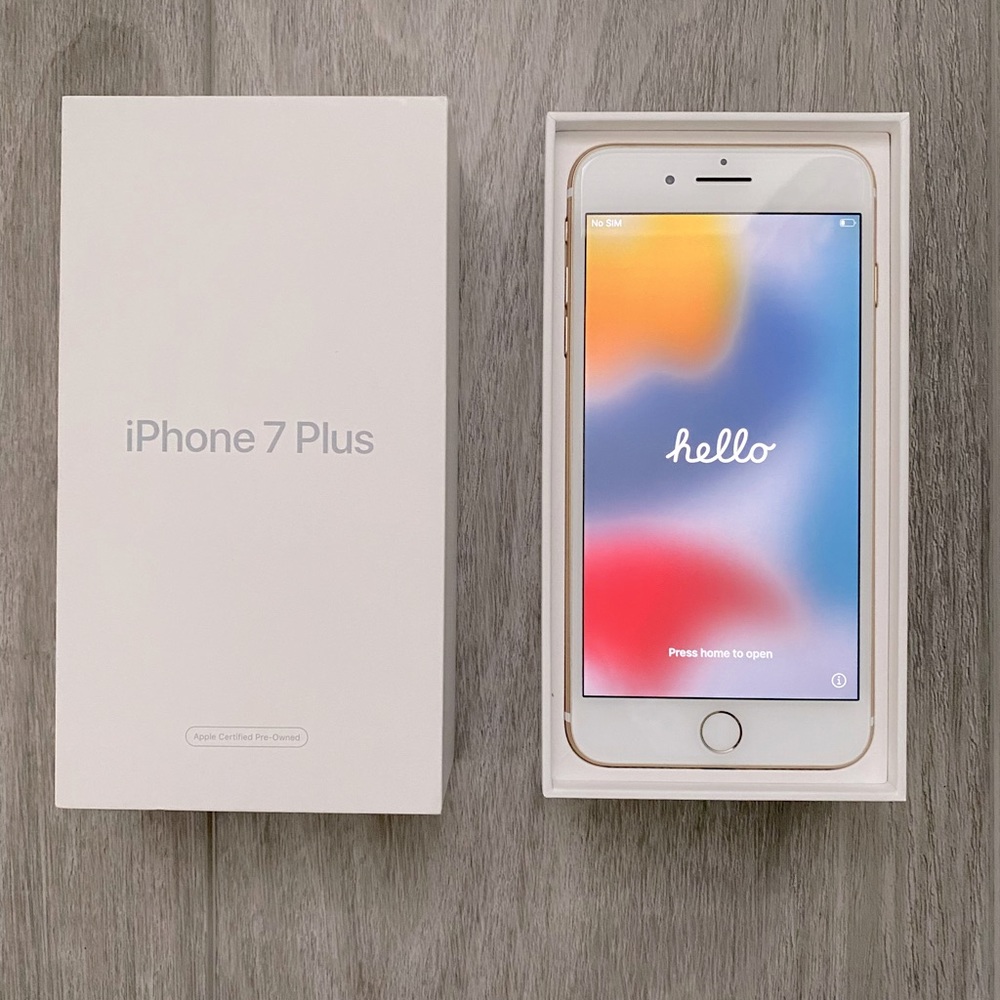 Apple iPhone 7 Plus 128 GB in Gold